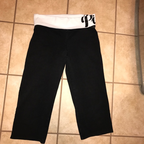PINK Victoria's Secret Pants - Pink crops